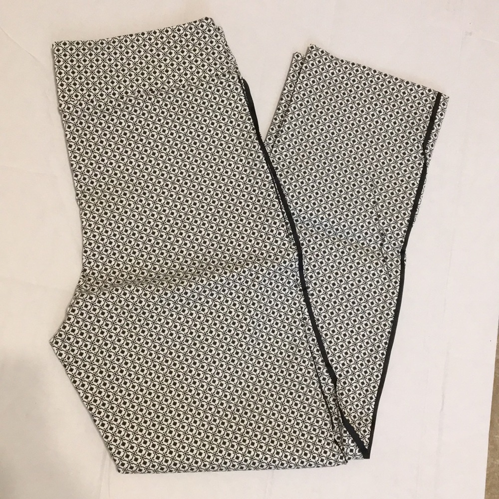 Margaret M slimming pants.